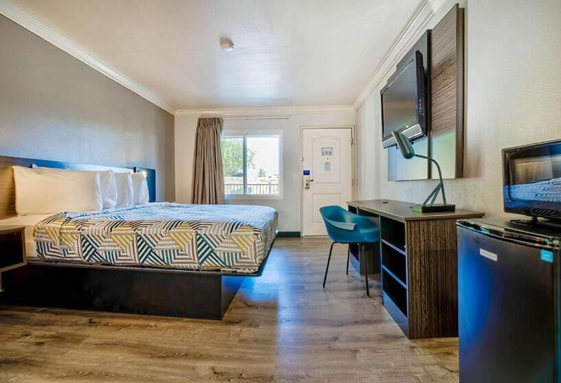 غرفة قياسية لذوى الاحتياجات الخاصة, Motel 6 Menifee, Ca