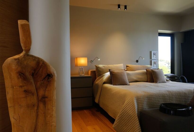 Deluxe Suite Sea View, Boutique Hotel Valsabbion