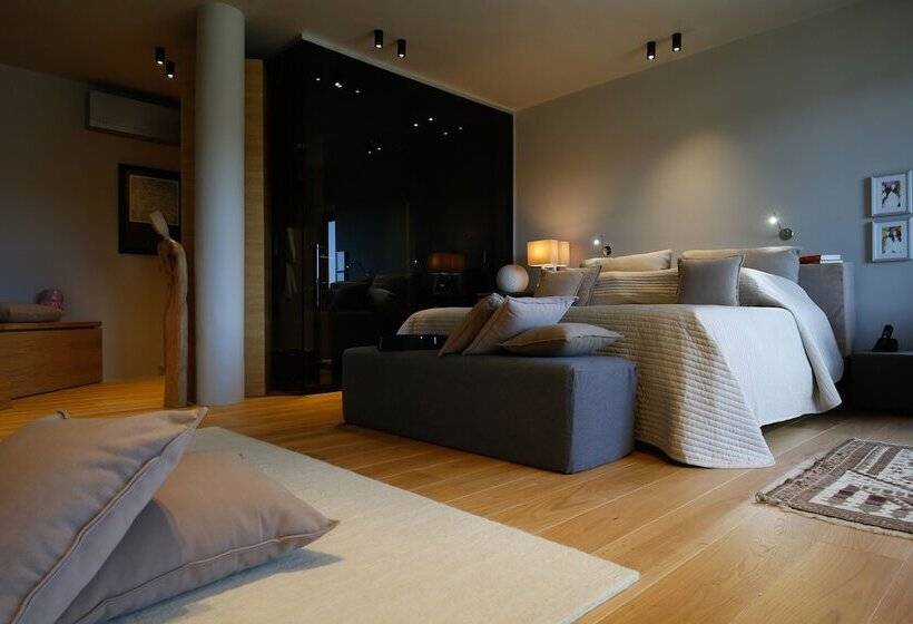 Deluxe Suite Sea View, Boutique Hotel Valsabbion