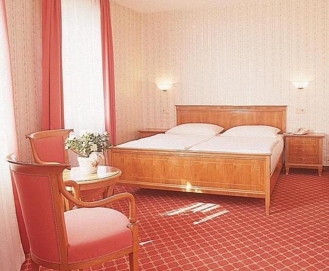 اتاق استاندارد سه نفره, An Der Wien