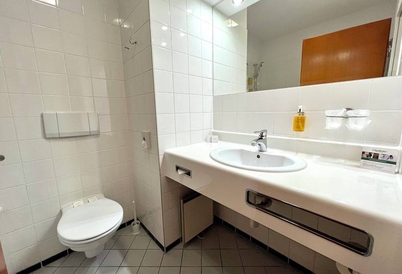 اتاق استاندارد, City