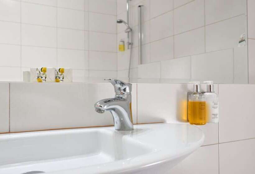 اتاق لوکس, City