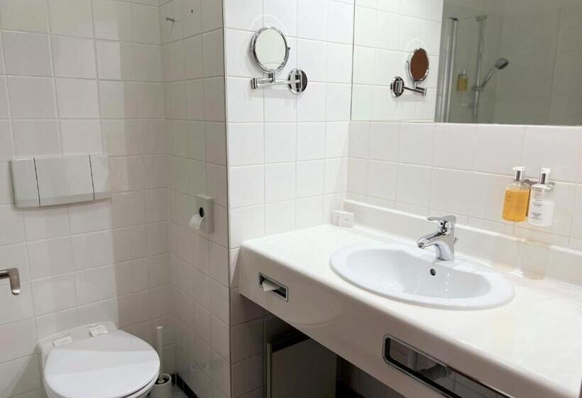 اتاق لوکس, City