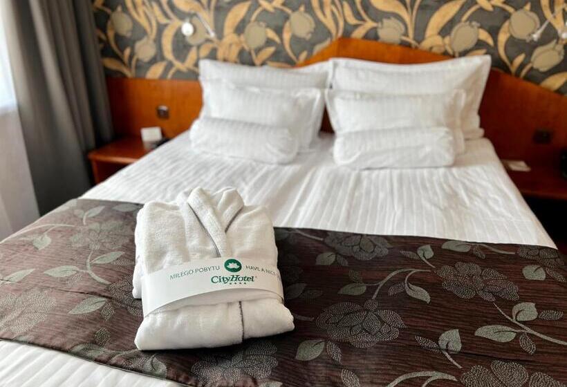 استودیو استاندارد با تخت کینگ, City