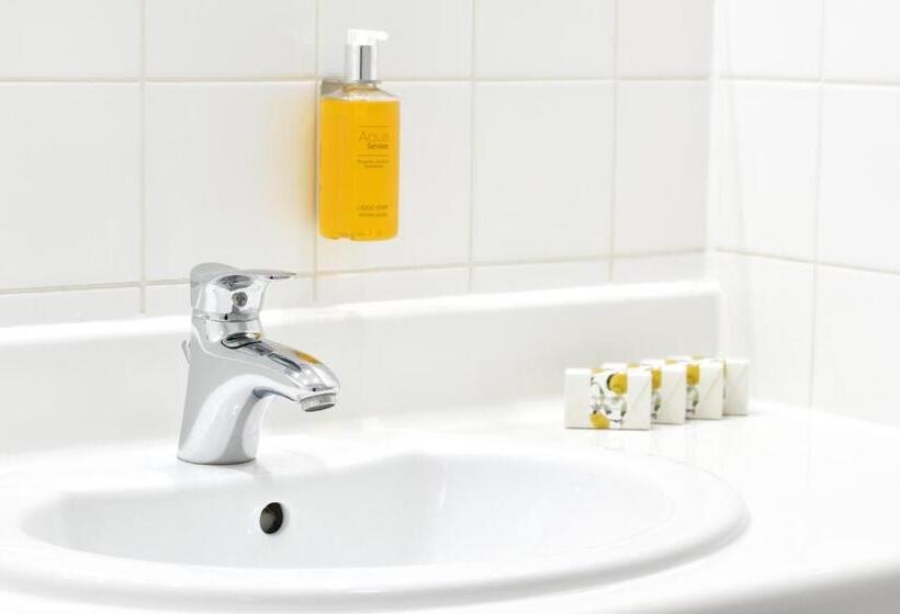 اتاق استاندارد, City