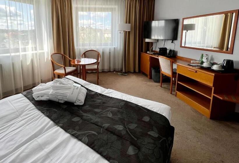 اتاق لوکس, City