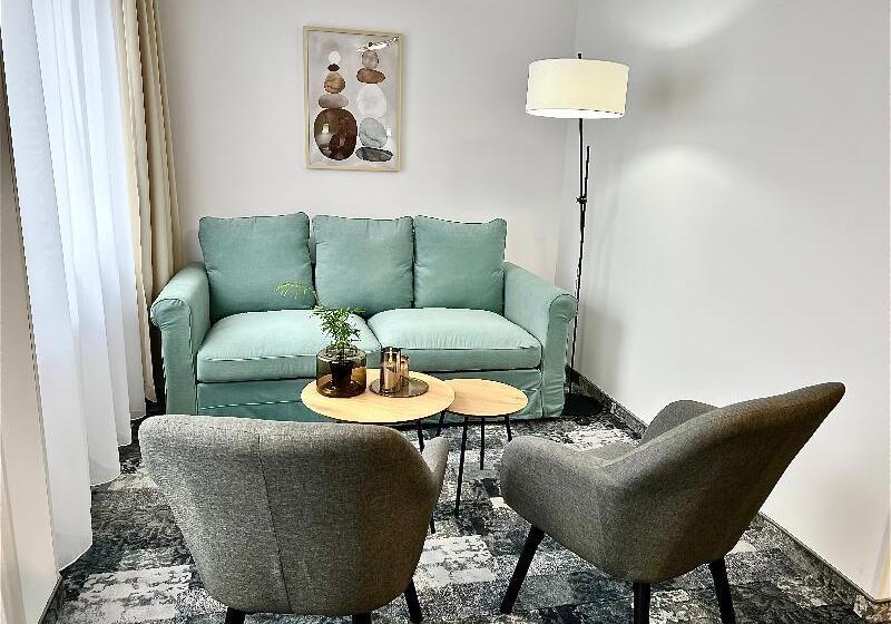 استودیو استاندارد با تخت کینگ, City