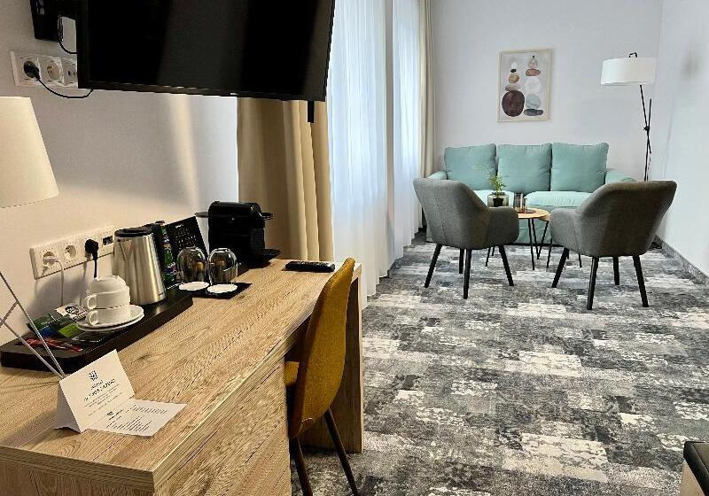 استودیو استاندارد با تخت کینگ, City