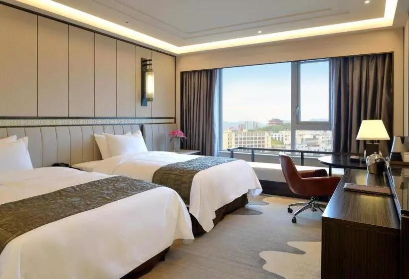 اتاق لوکس با چشم‌انداز شهر, Fuzhou Lakeside