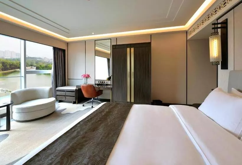 اتاق اجرایی, Fuzhou Lakeside