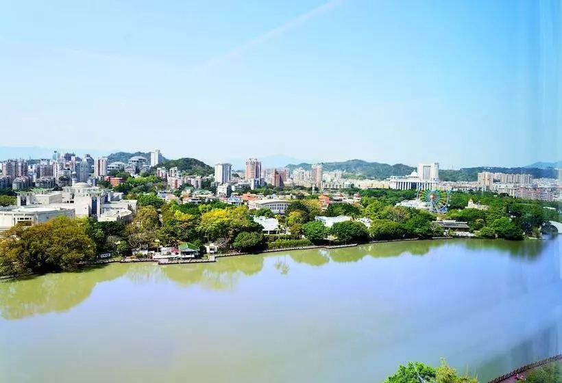 اتاق لوکس با چشم‌انداز دریاچه, Fuzhou Lakeside