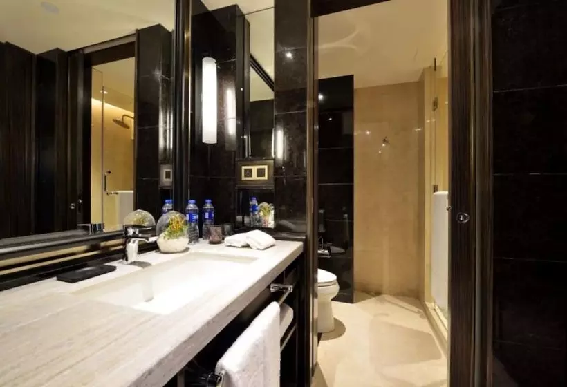 اتاق لوکس با چشم‌انداز دریاچه, Fuzhou Lakeside