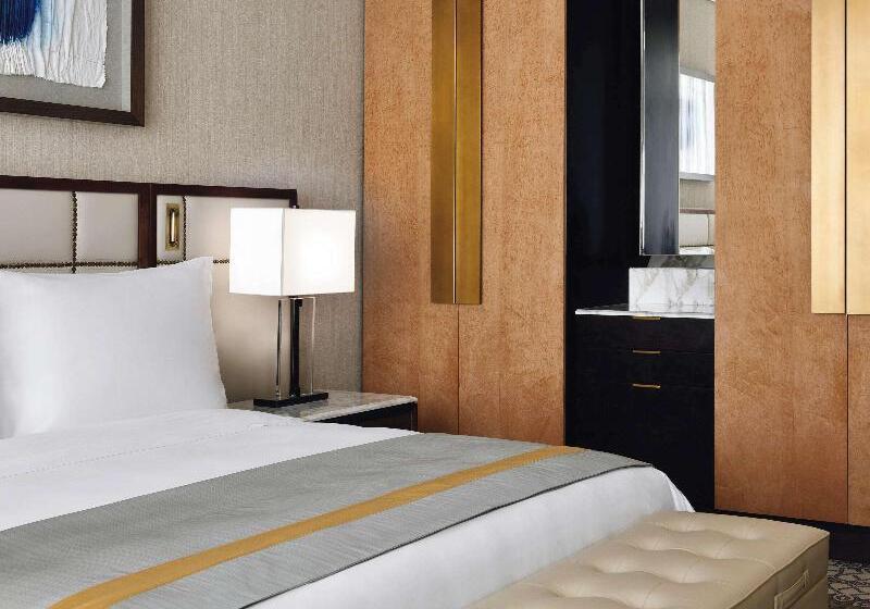 Suite King Size Bed, Hampton Inn & Suites Alpharetta Roswell