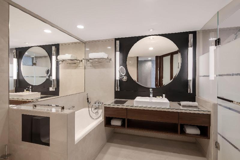클래식 룸 킹 침대, Intercontinental Shanghai Pudong, An Ihg