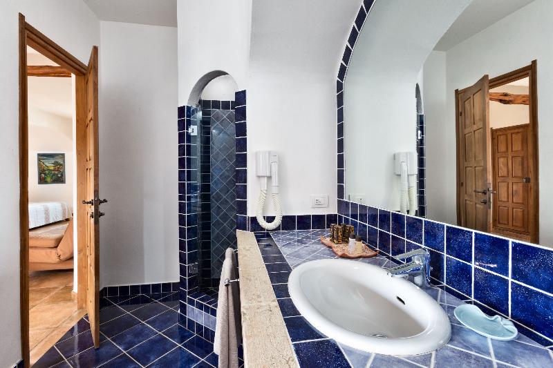 سوئیت جونیور با تخت بزرگ, Intercontinental Shanghai Pudong, An Ihg