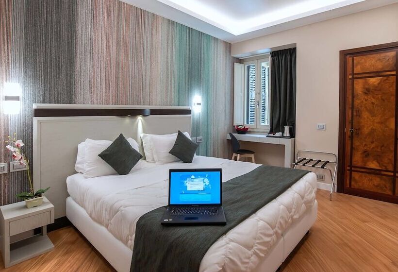 חדר משפחתי, Memphis