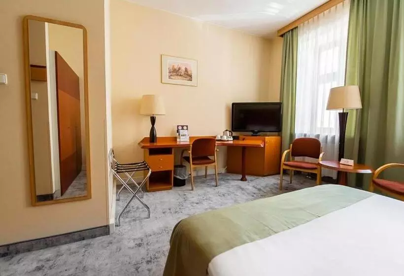 Standard-huone, Mercure Opole
