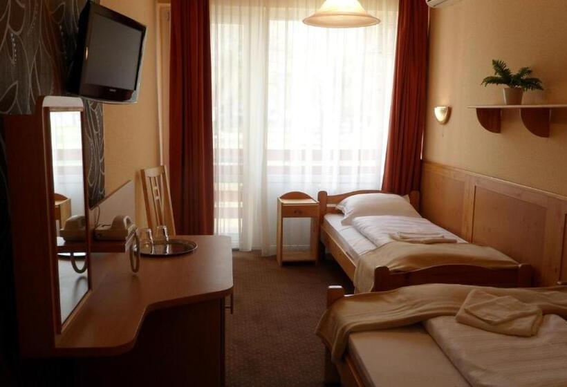 Comfort room with balcony, Nereus Park