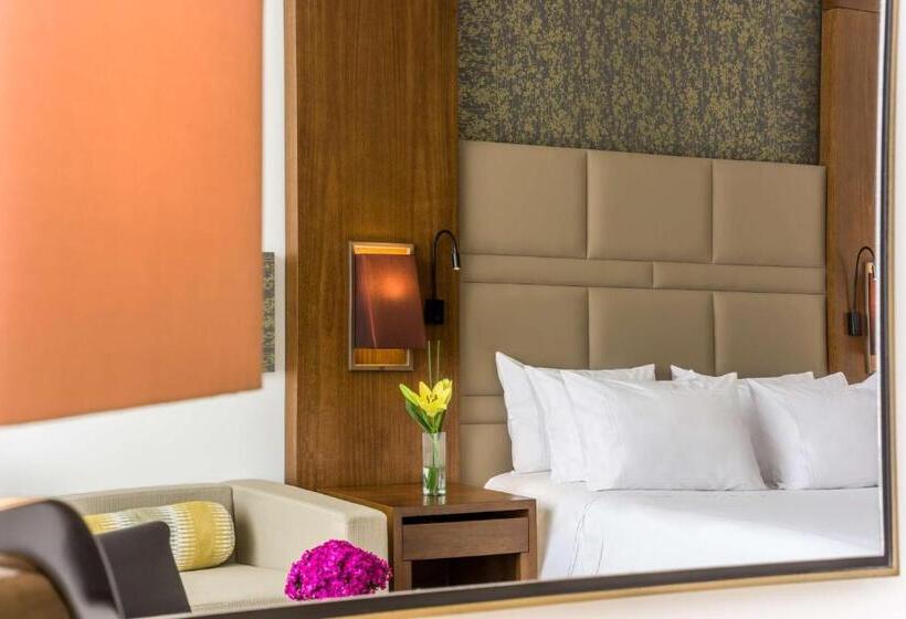 غرفة سوبيريور, NH Collection Bogotá Royal Teleport