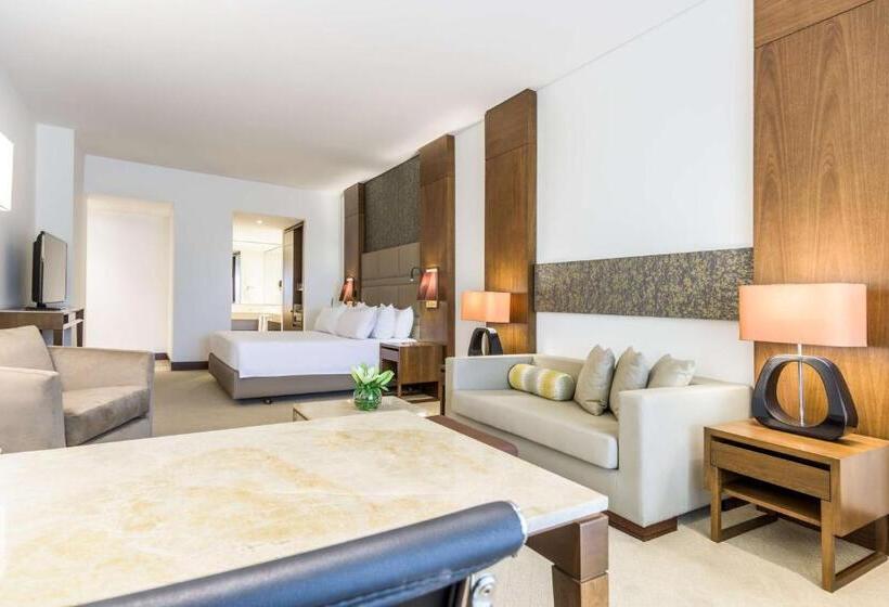 Premium room with terrace, NH Collection Bogotá Royal Teleport
