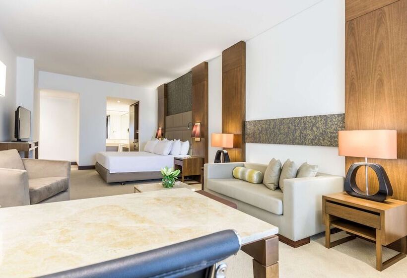Premium room with terrace, NH Collection Bogotá Royal Teleport