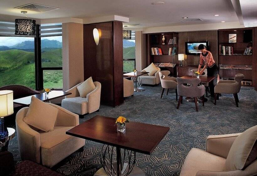 اتاق کلاب, Shangri La Shenzhen   Nearby Luohu Border, Outdoor Swimming Pool