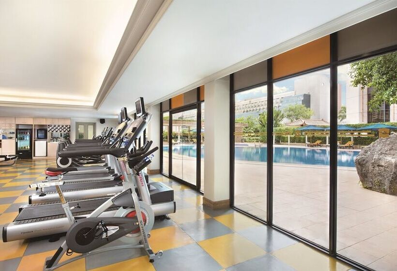 اتاق سوپریور, Shangri La Shenzhen   Nearby Luohu Border, Outdoor Swimming Pool