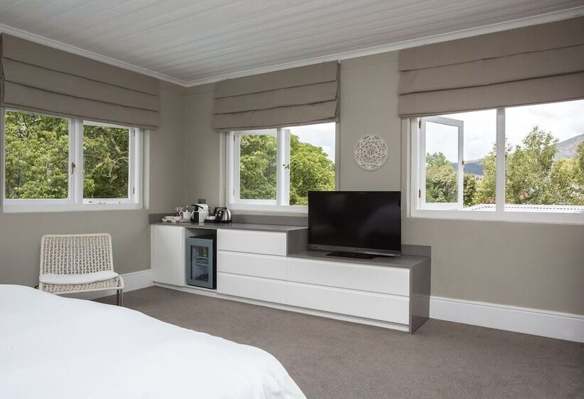 اتاق استاندارد با چشم‌انداز کوهستان, Summerwood Guesthouse