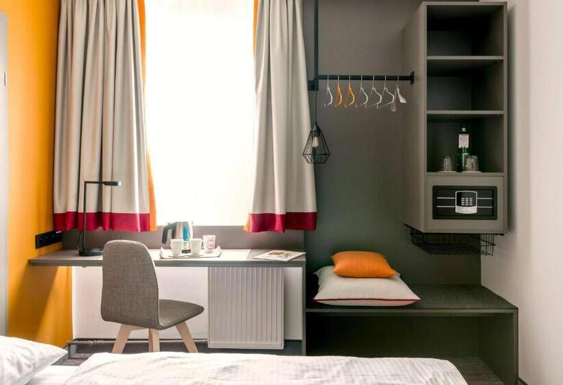 Номер Комфорт, Vienna House Easy By Wyndham Cracow