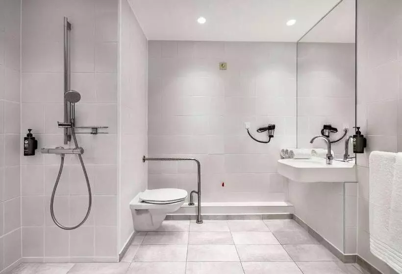اتاق استاندارد, Vienna House Easy By Wyndham Cracow