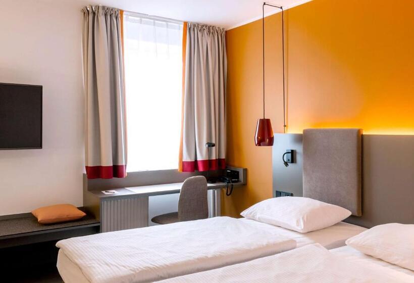 応接間付きスタンダードルーム, Vienna House Easy By Wyndham Cracow