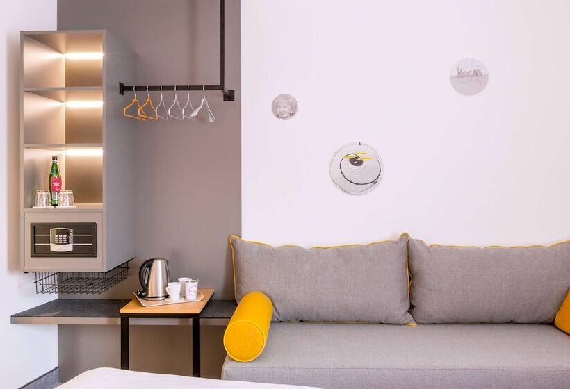 応接間付きスタンダードルーム, Vienna House Easy By Wyndham Cracow