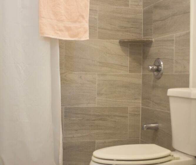 共用房间的床, Waikiki Beachside Hostel