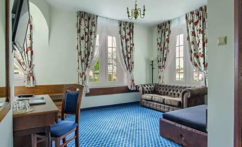 デラックスの４人部屋, Kadyny Folwark Hotel & Spa
