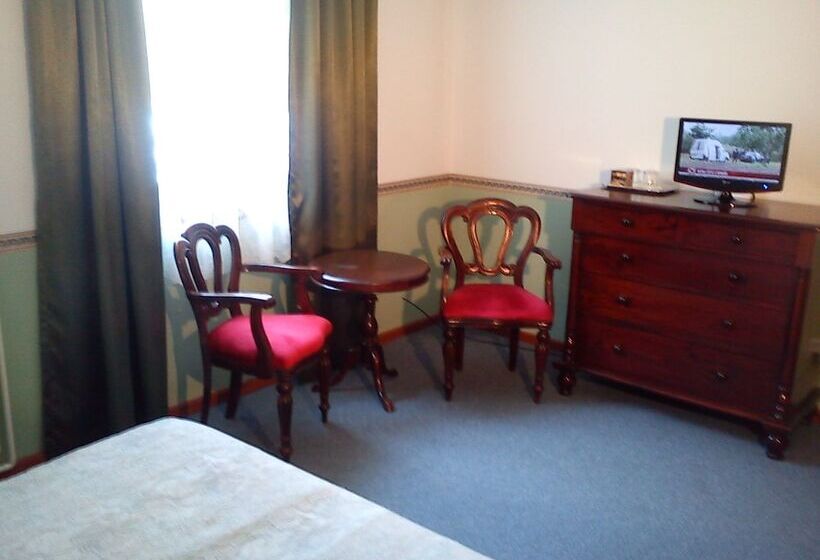 Номер Стандарт, Nr 100 Szentendre Hotel Panzio Szolgáltatások