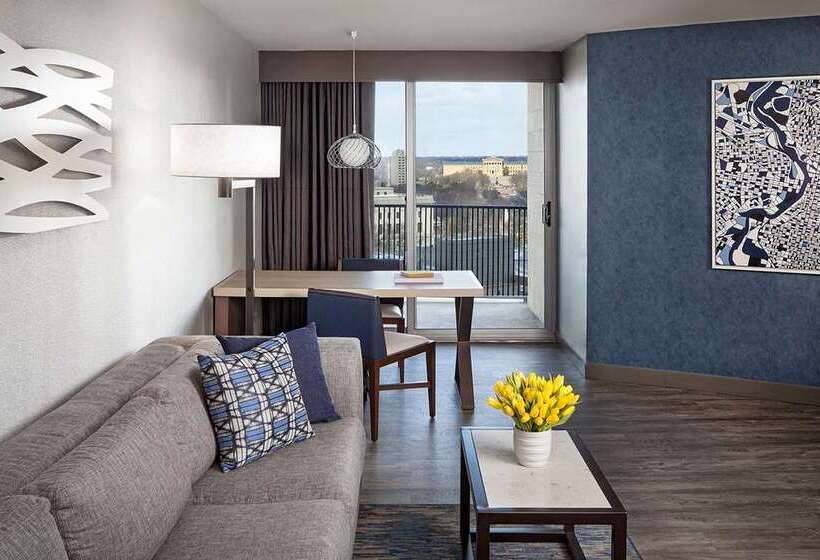 سوییت, Embassy Suites By Hilton San Juan Hotel & Casino