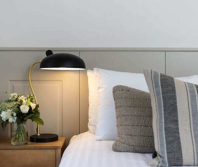 חדר סטודיו סטנדרד, Clare Country Club