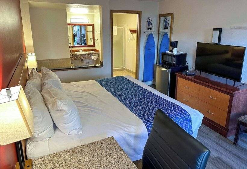 جناح, Econo Lodge Edmonds North Seattle