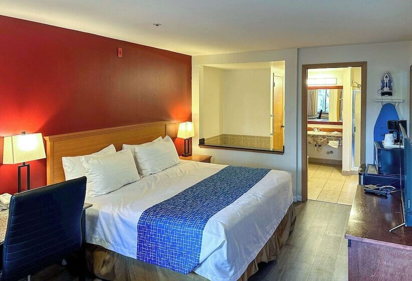 جناح, Econo Lodge Edmonds North Seattle