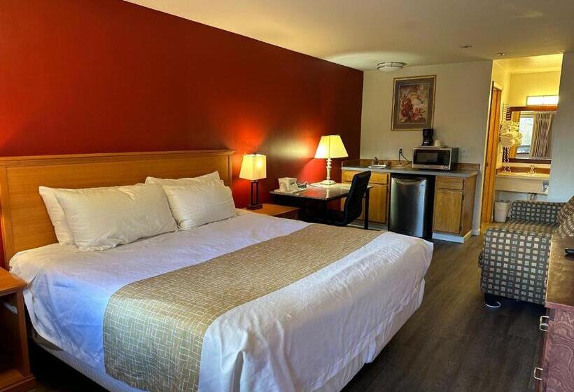 Люкс, Econo Lodge Edmonds North Seattle