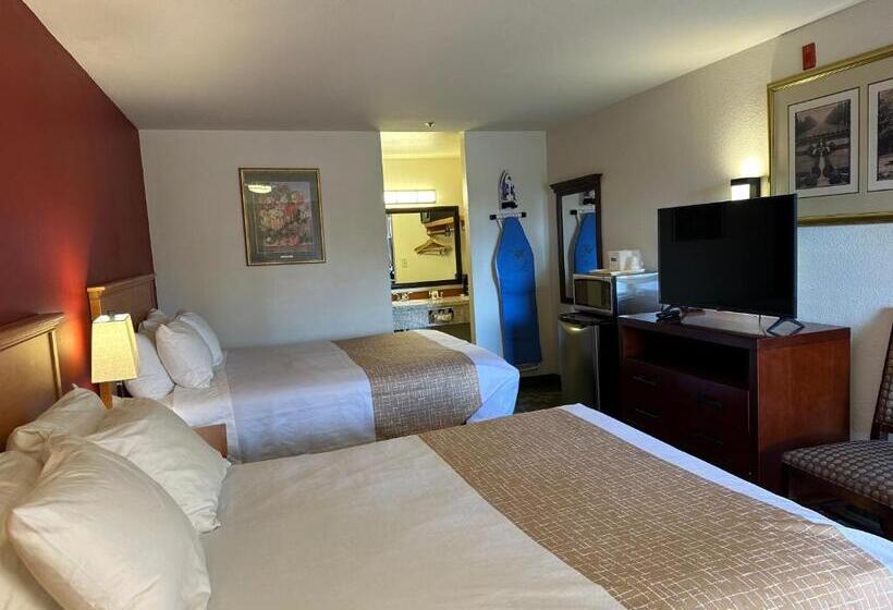 Четырехместный Номер Стандарт, Econo Lodge Edmonds North Seattle