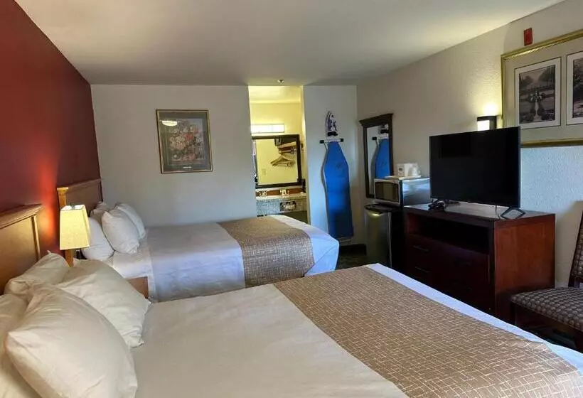 Standard Neljän Hengen Huone, Econo Lodge Edmonds North Seattle