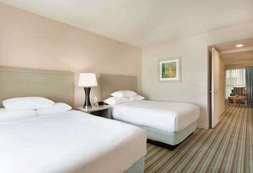 سوییت, Embassy Suites By Hilton San Juan Hotel & Casino