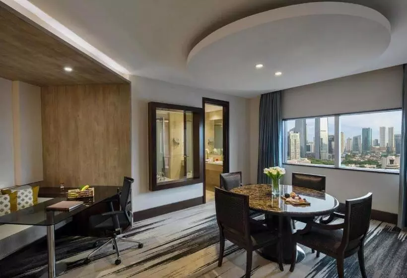 Deluxe Junior Suite, Gran Melia Jakarta