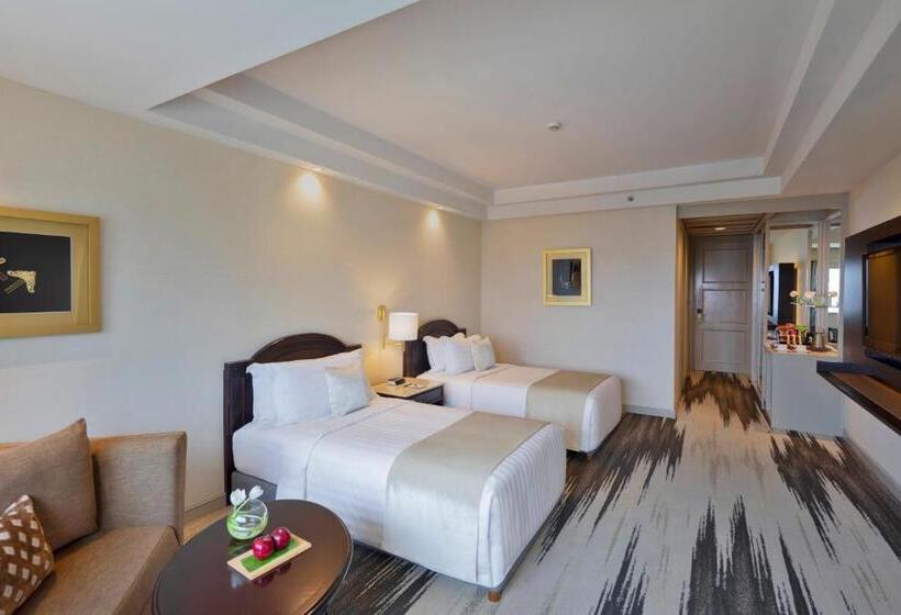 Номер Deluxe, Gran Melia Jakarta