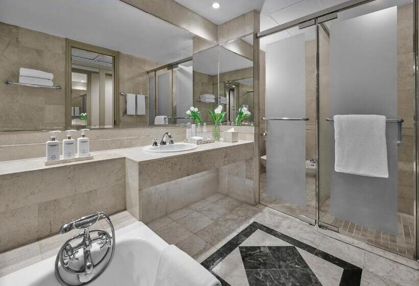 Номер Deluxe, Gran Melia Jakarta