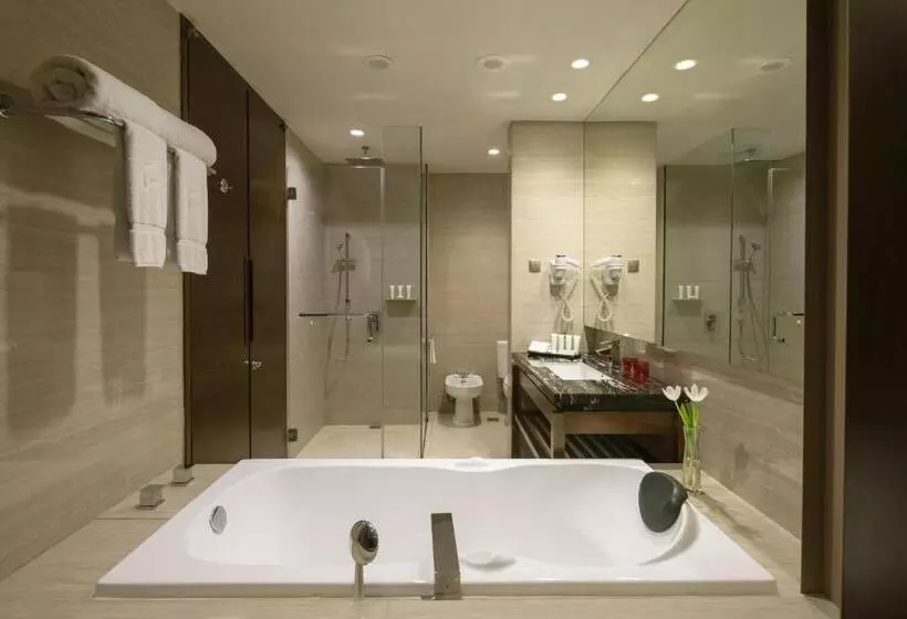 Premium Zimmer, Gran Melia Jakarta