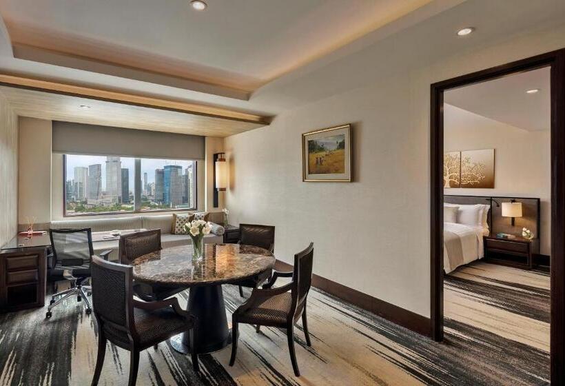 Люкс, Gran Melia Jakarta