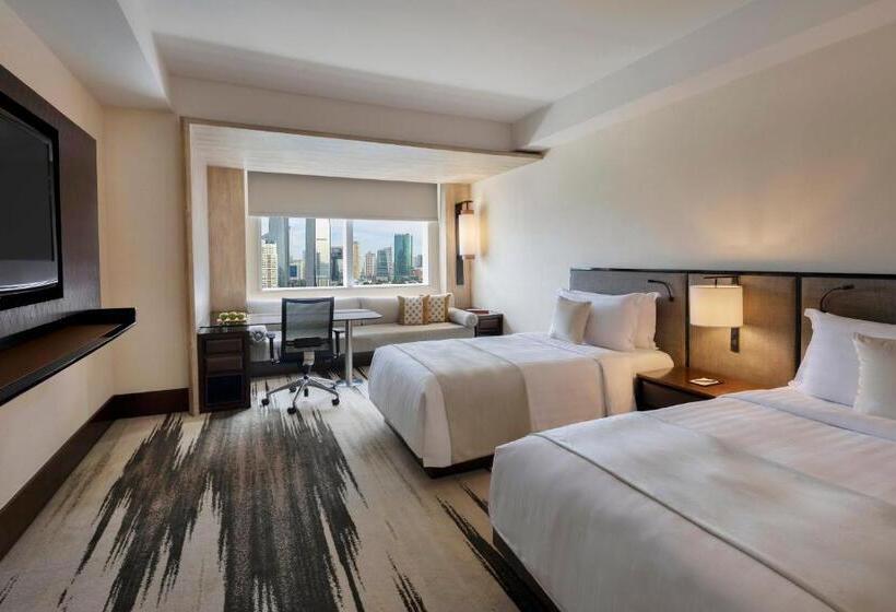 Люкс Мастер, Gran Melia Jakarta