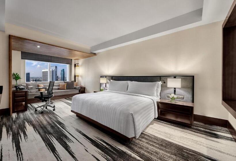 Люкс Мастер, Gran Melia Jakarta